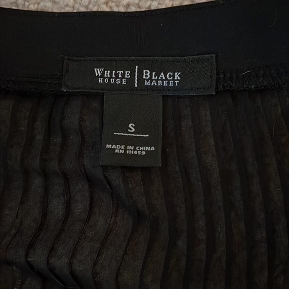 WH|BM Top - Picture 4 of 5